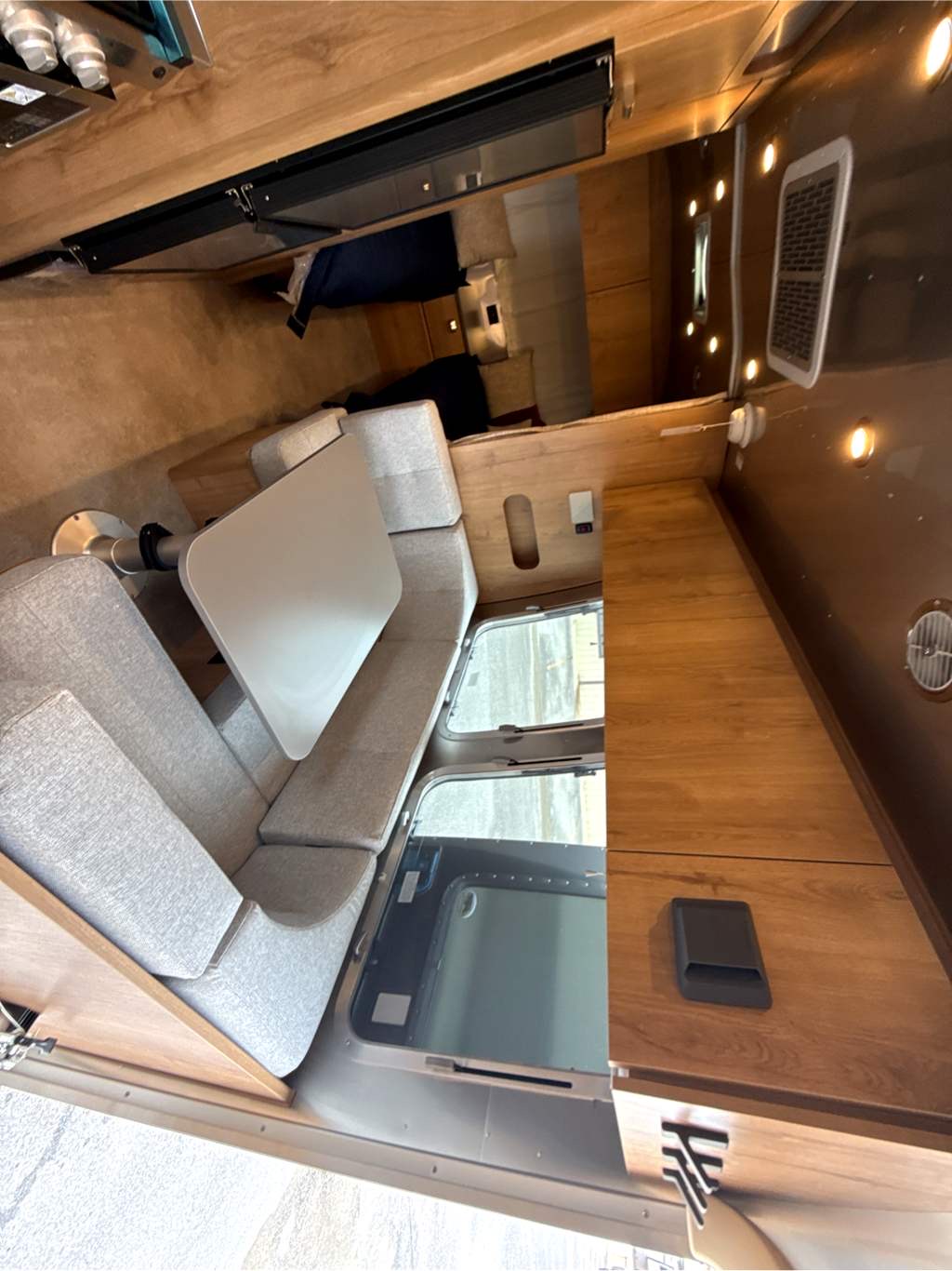 2026 AIRSTREAM TRADE WIND 23FBT - Image 12