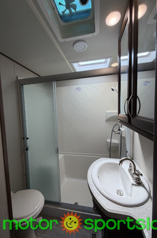2019 Forest River Palomino 297RKW - Image 28