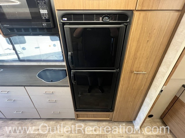 2019 Winnebago View 24D - Image 19