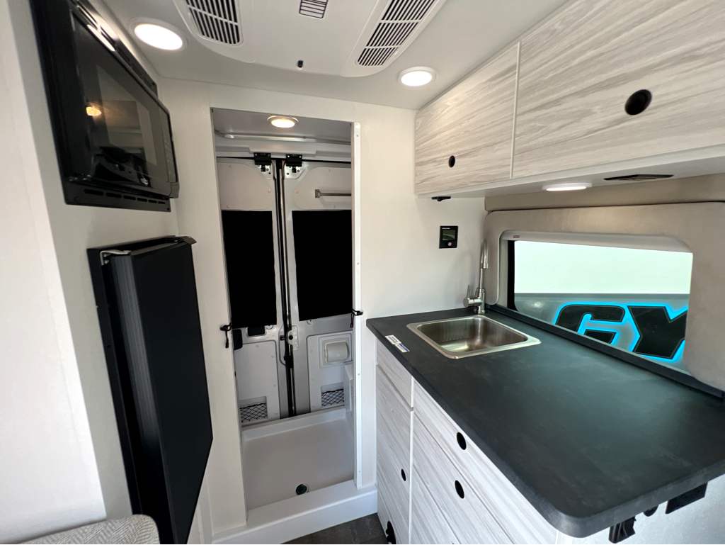 2026 JAYCO COMET 18C - Image 9