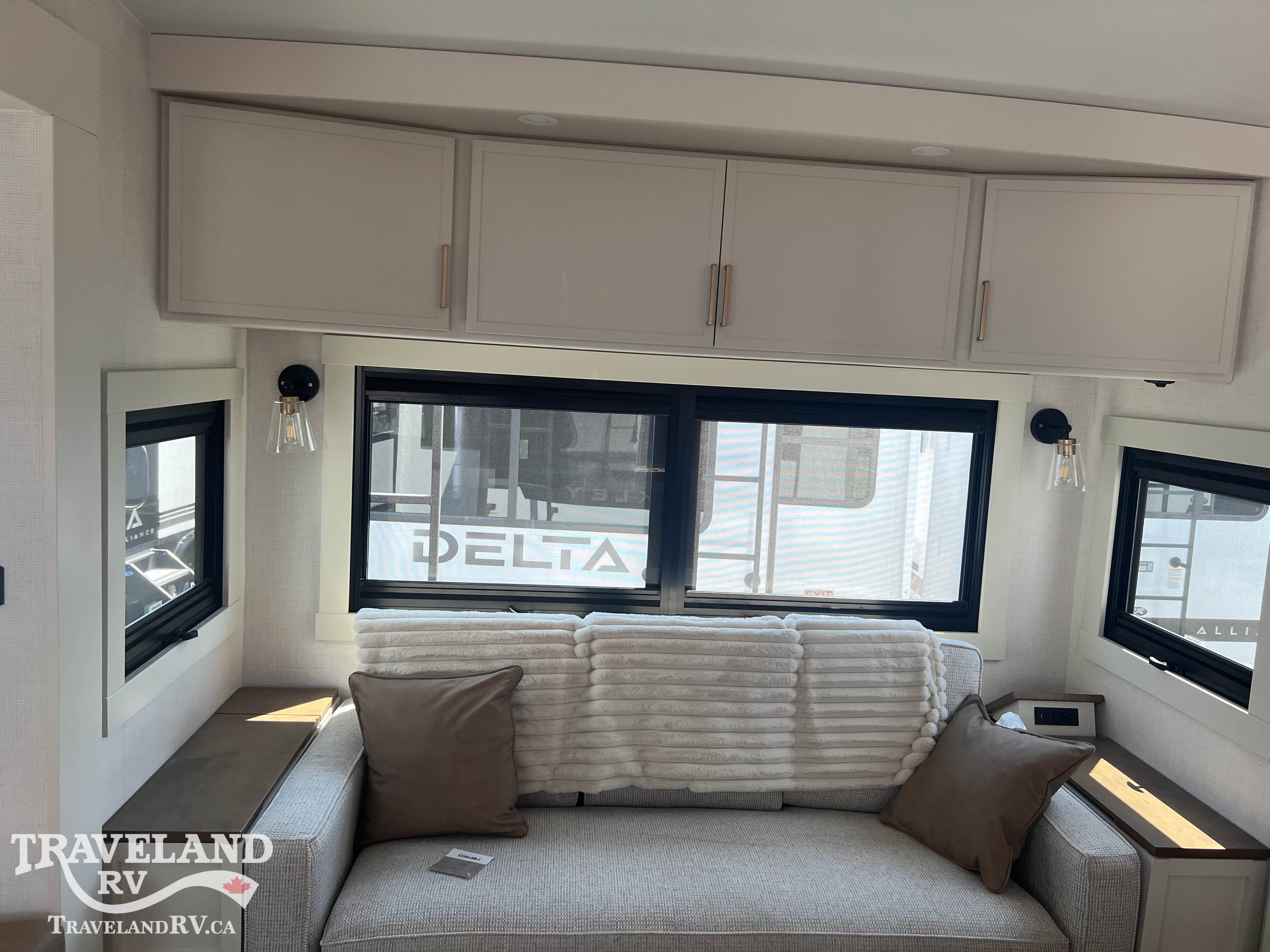 2027 Brinkley RV Model Z 3100 - Image 21