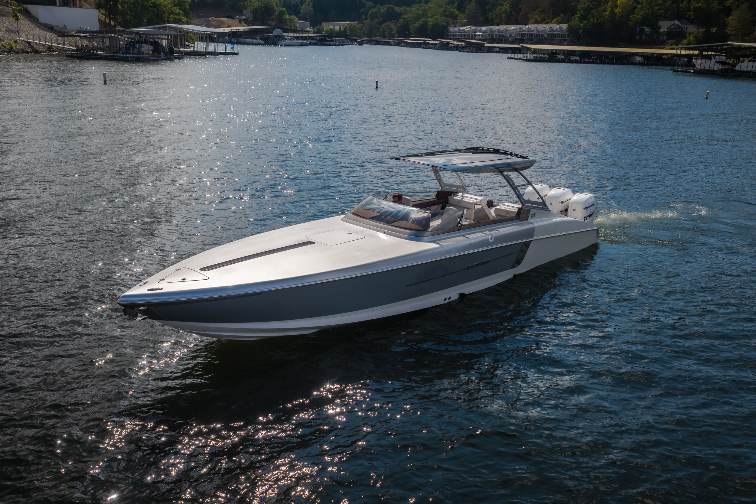 2019 Donzi 41 GT - Image 12