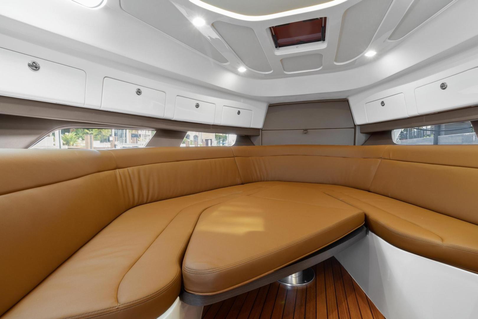 2021 Intrepid 438 Evolution - Image 31