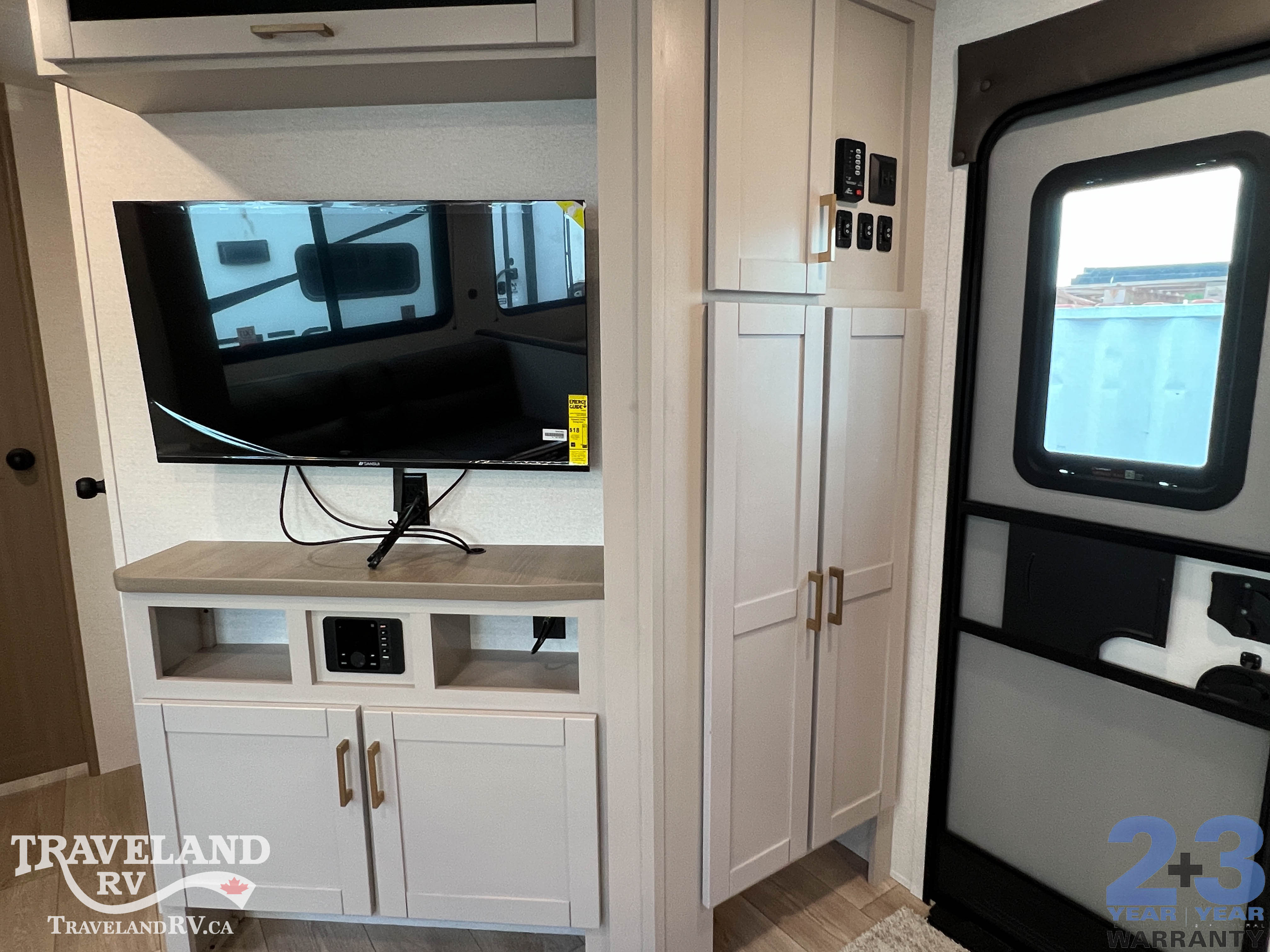 2027 JAYCO JAY FLIGHT 333BTS - Image 12