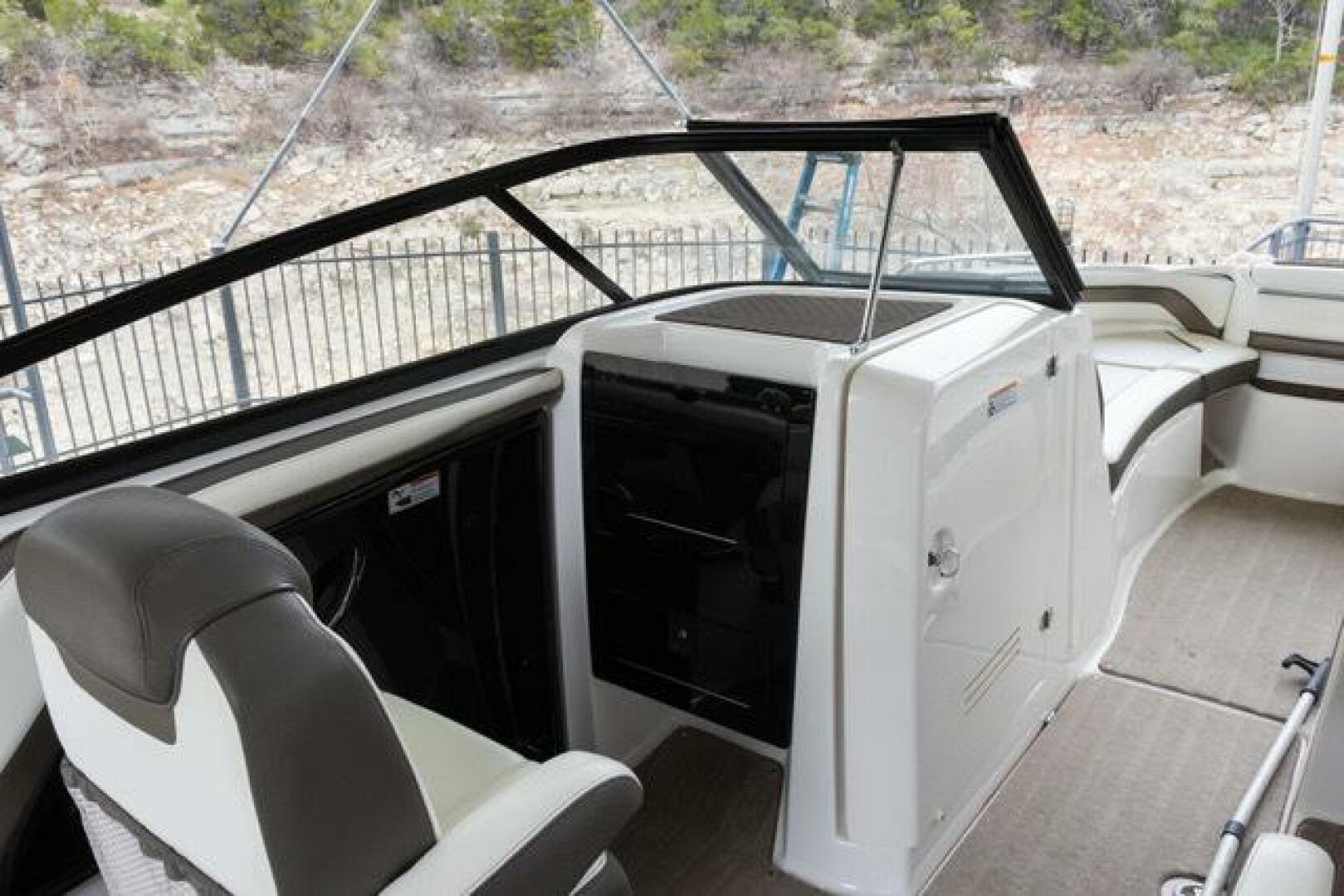 2016 Yamaha Boats 242 Limited S E-Series - Image 44