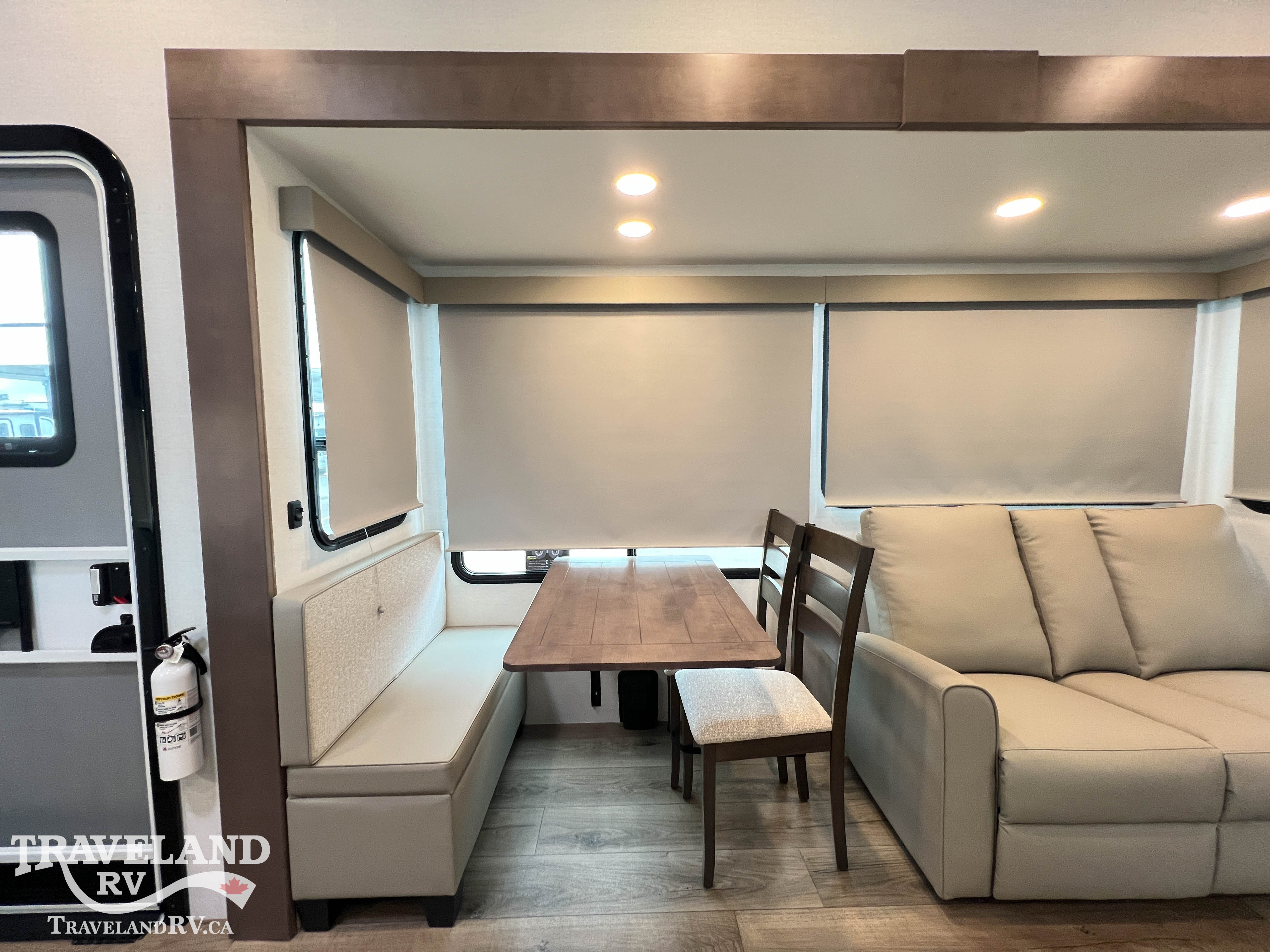 2026 Alliance RV Avenue 32RLS - Image 11