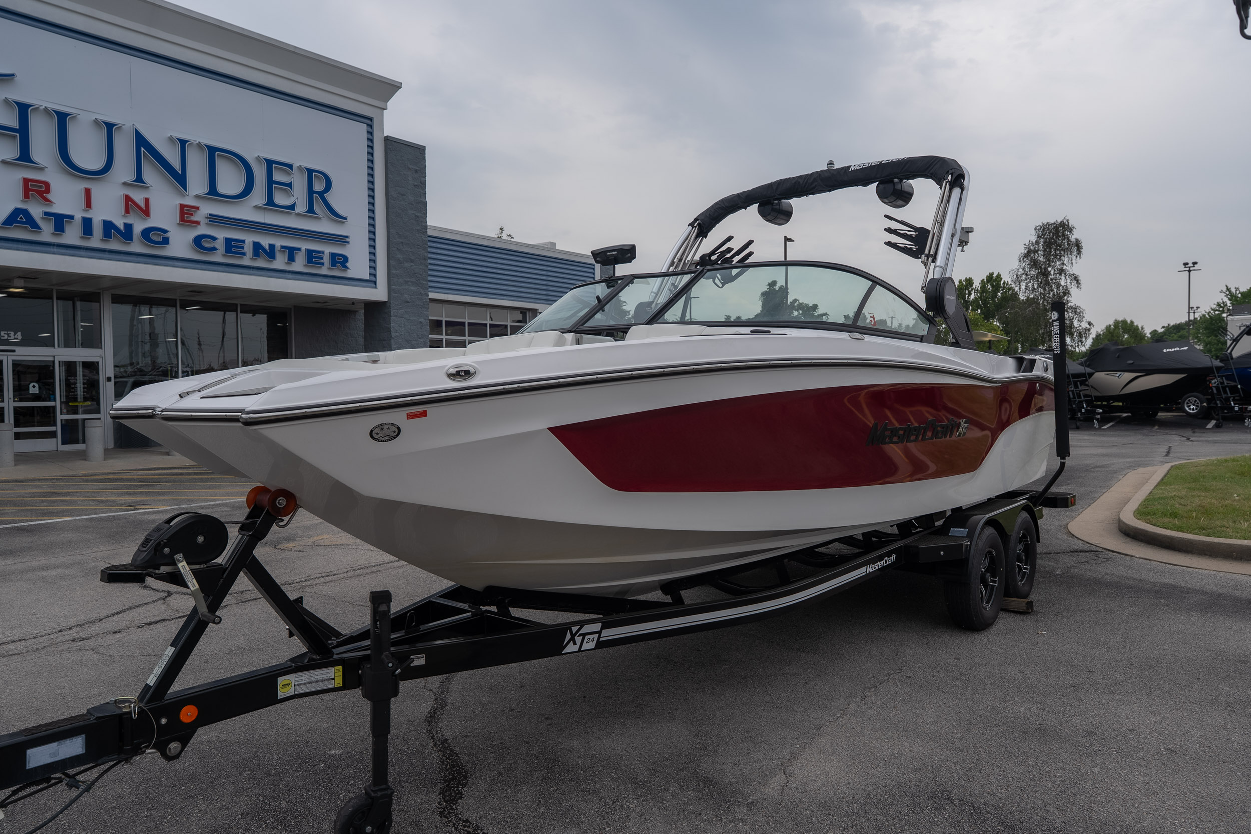 2023 MasterCraft XT24 - Image 9