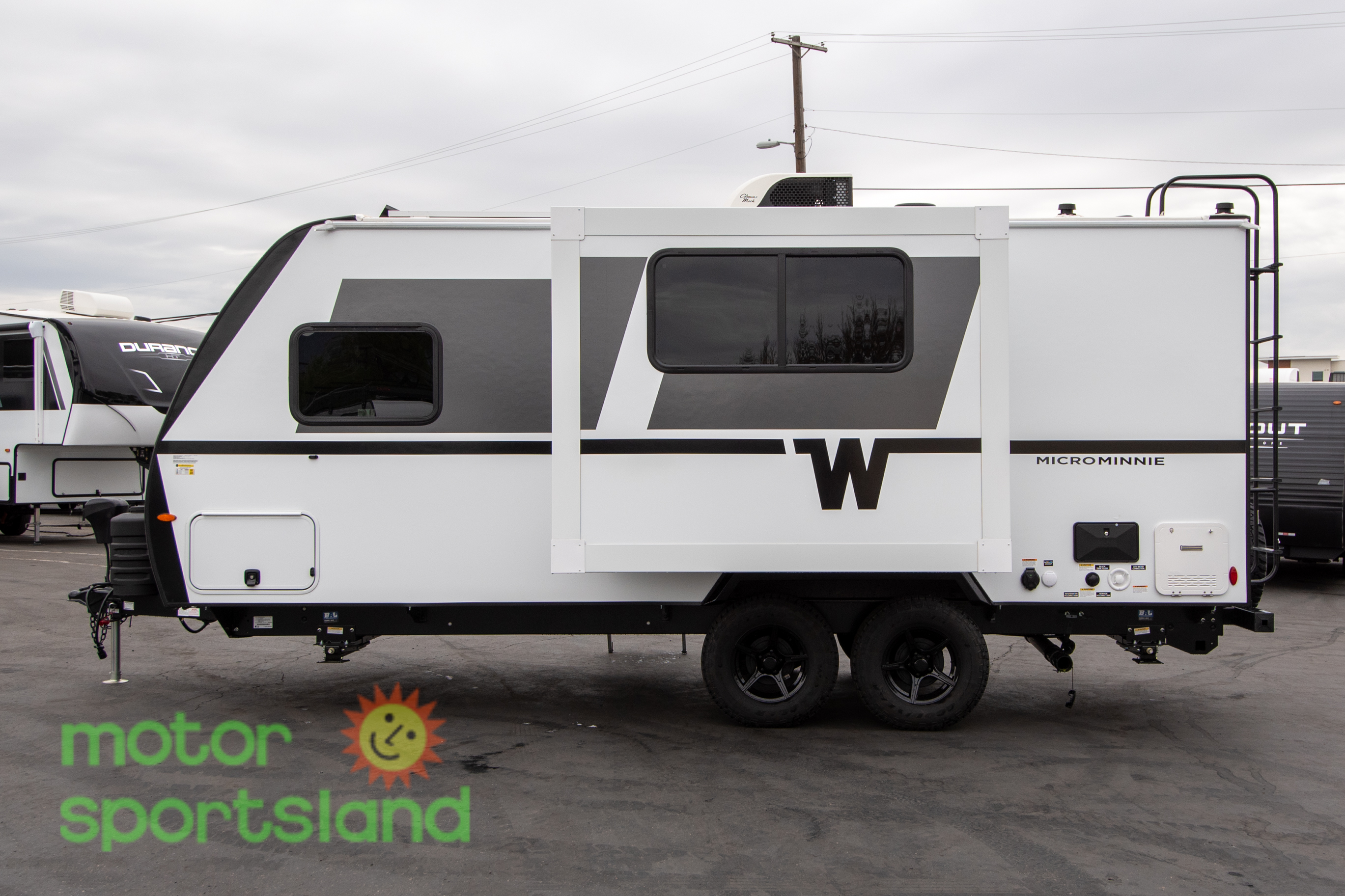 2026 Winnebago Micro Minnie 2108TB - Image 10