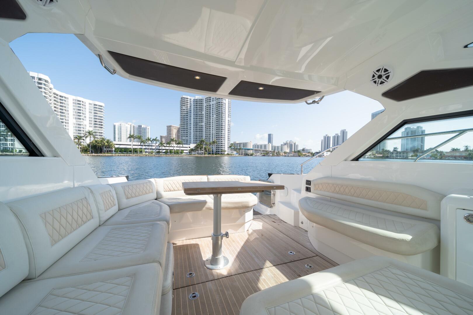 2017 Beneteau Gran Turismo 40 - Image 16