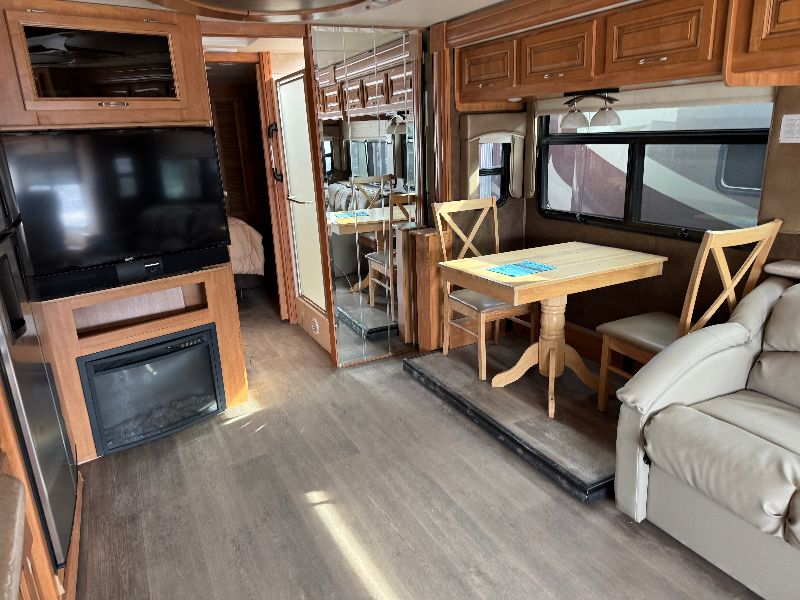 2016 Nexus Bentley 34B - Image 7