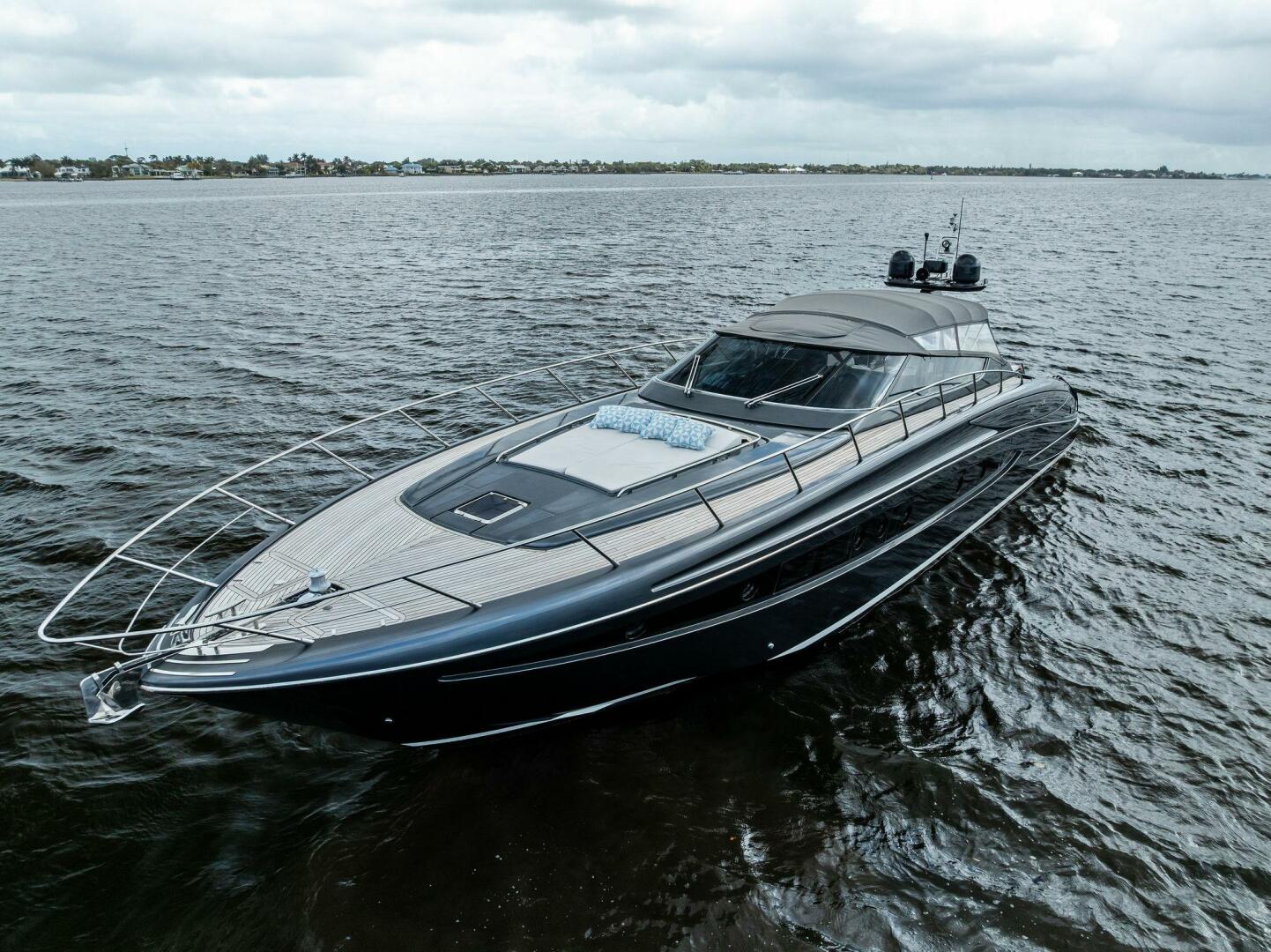 2015 Riva 63 Virtus - Image 6