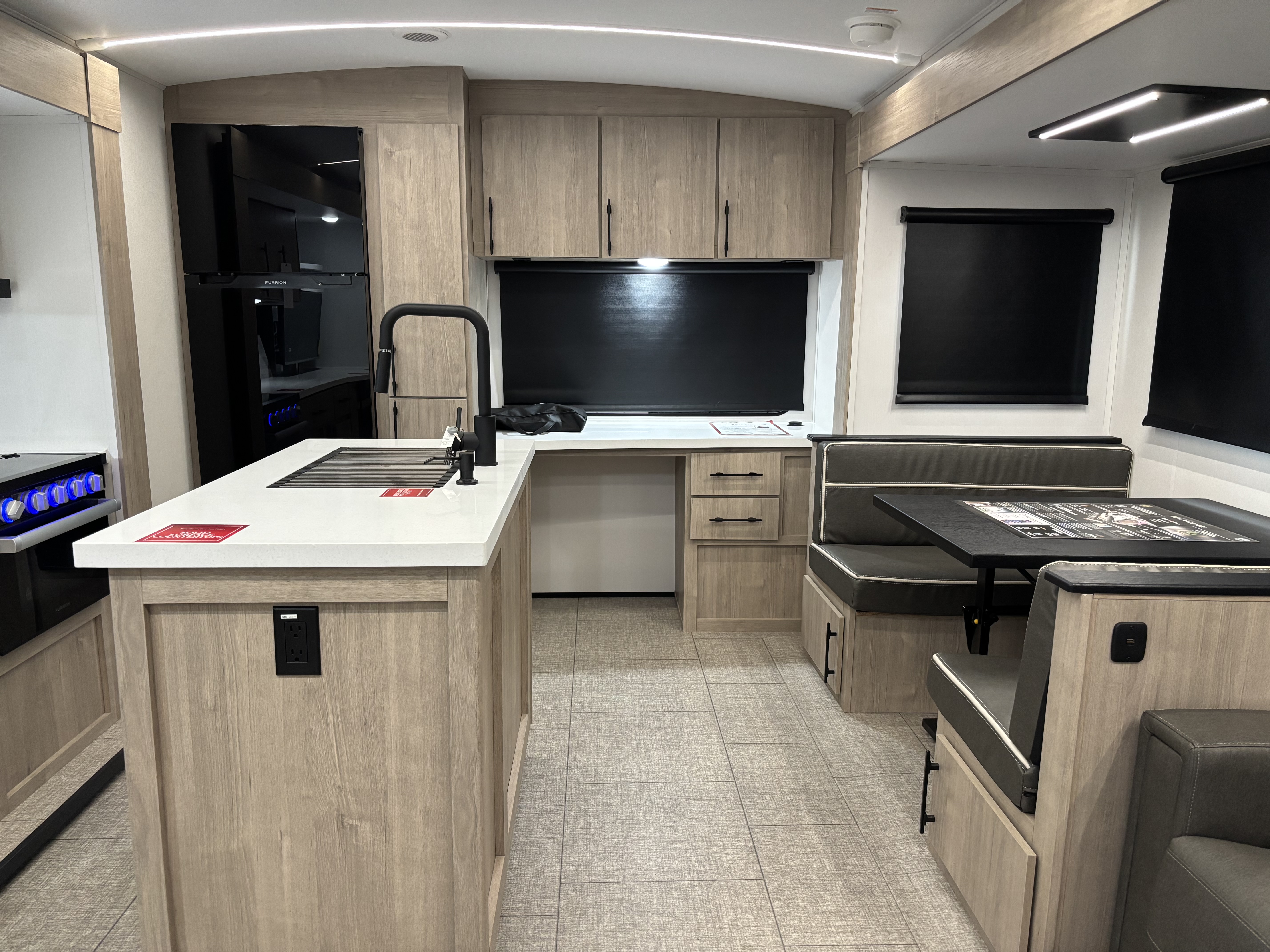 2026 Grand Design Imagine 2670MK - Image 10