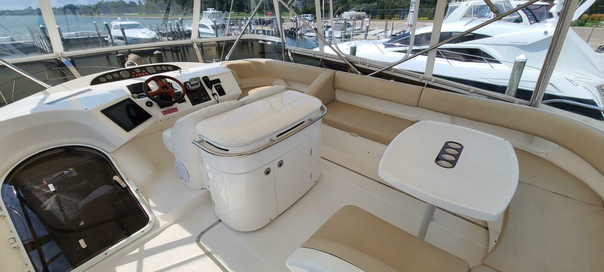 2006 Viking Sport Cruisers 61 Flybridge - Image 19