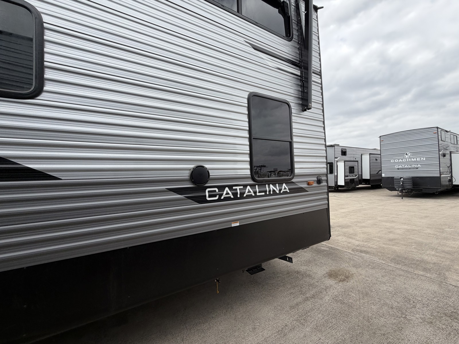 2026 COACHMEN CATALINA 44CONDO - Image 45