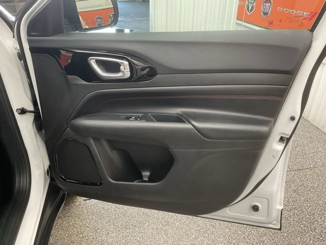2025 Jeep Compass Trailhawk 4x4 - Image 30