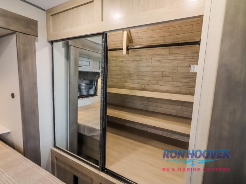 2026 COACHMEN 333DORM - Image 28