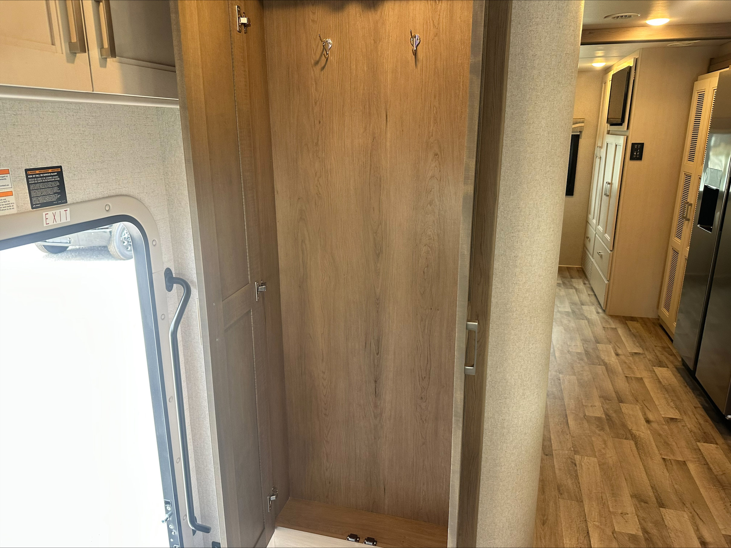 2026 THOR MOTOR COACH PASADENA 34XG - Image 20