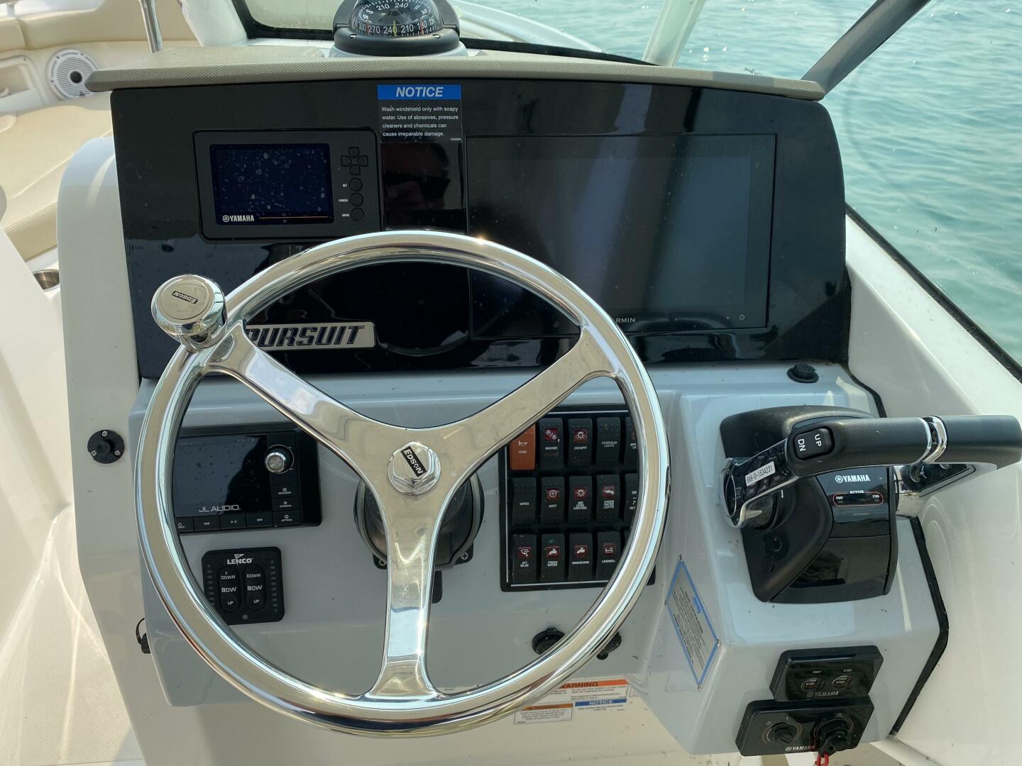 2021 Pursuit 266 Dual Console - Image 35