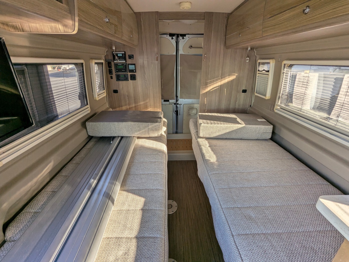 2020 Winnebago Travato 59K - Image 14
