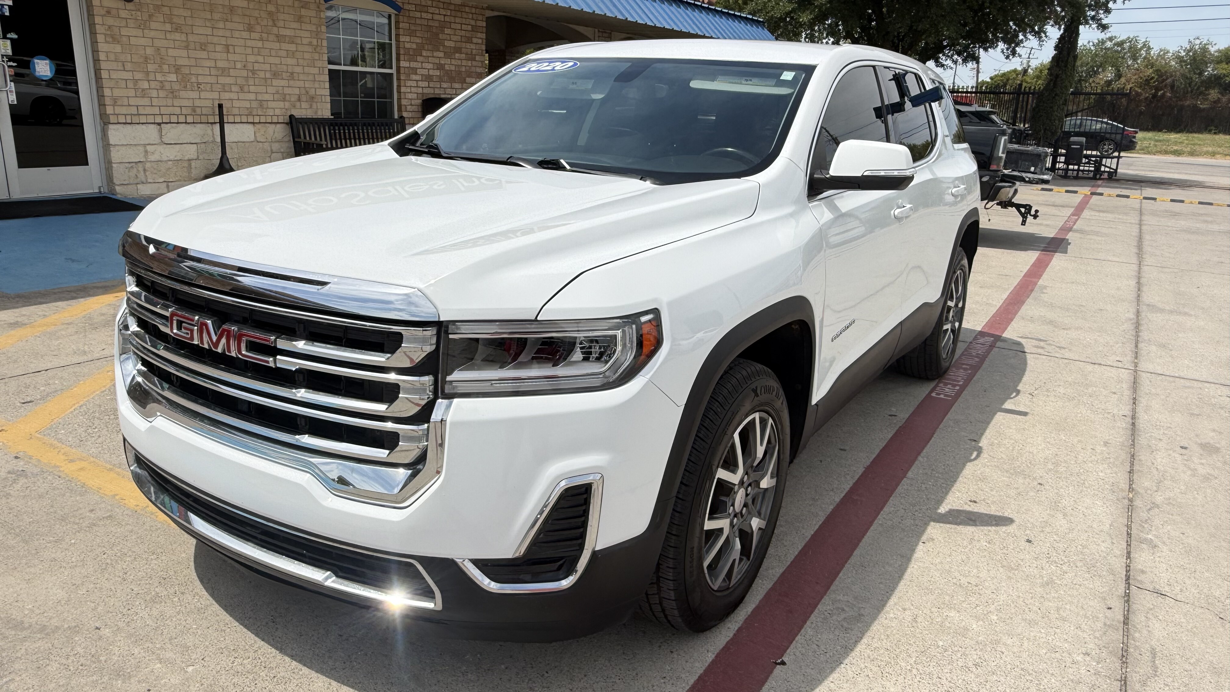 2020 GMC ACADIA-V6 Wagon 4D Denali 2WD - Image 1