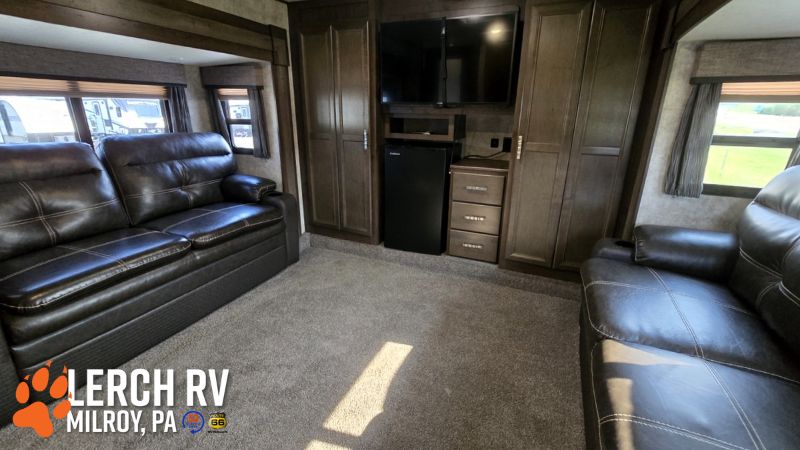 2018 Highland Ridge Open Range Roamer RF376FBH - Image 45