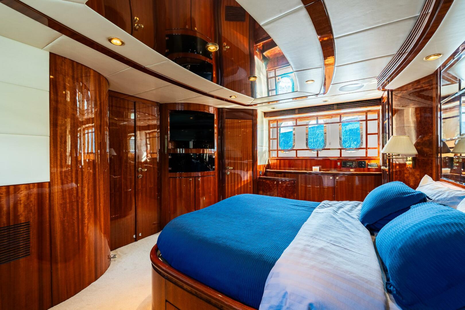 2007 Mystica Skylounge - Image 56