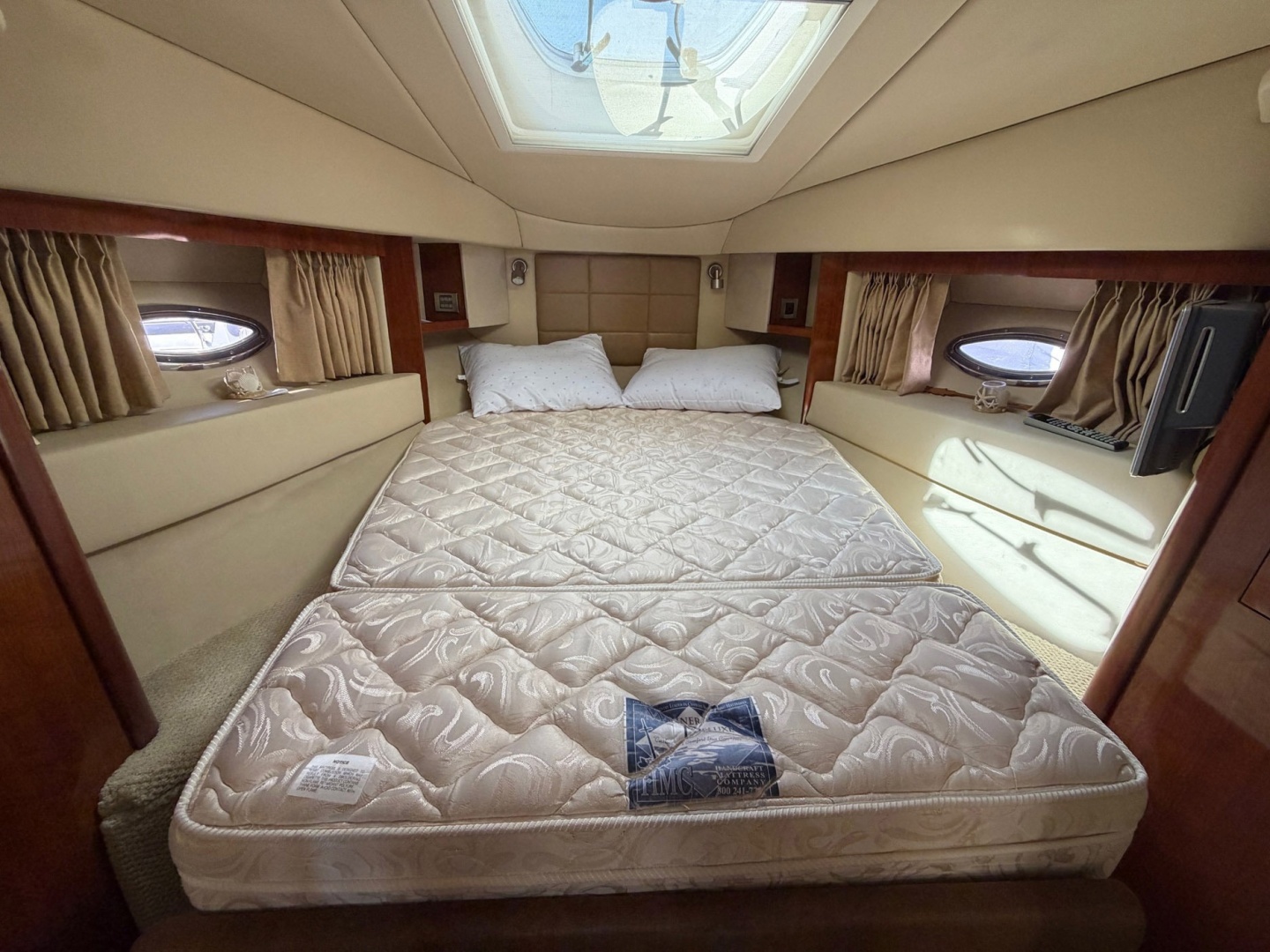 2007 Sea Ray Sedan Bridge - Image 27
