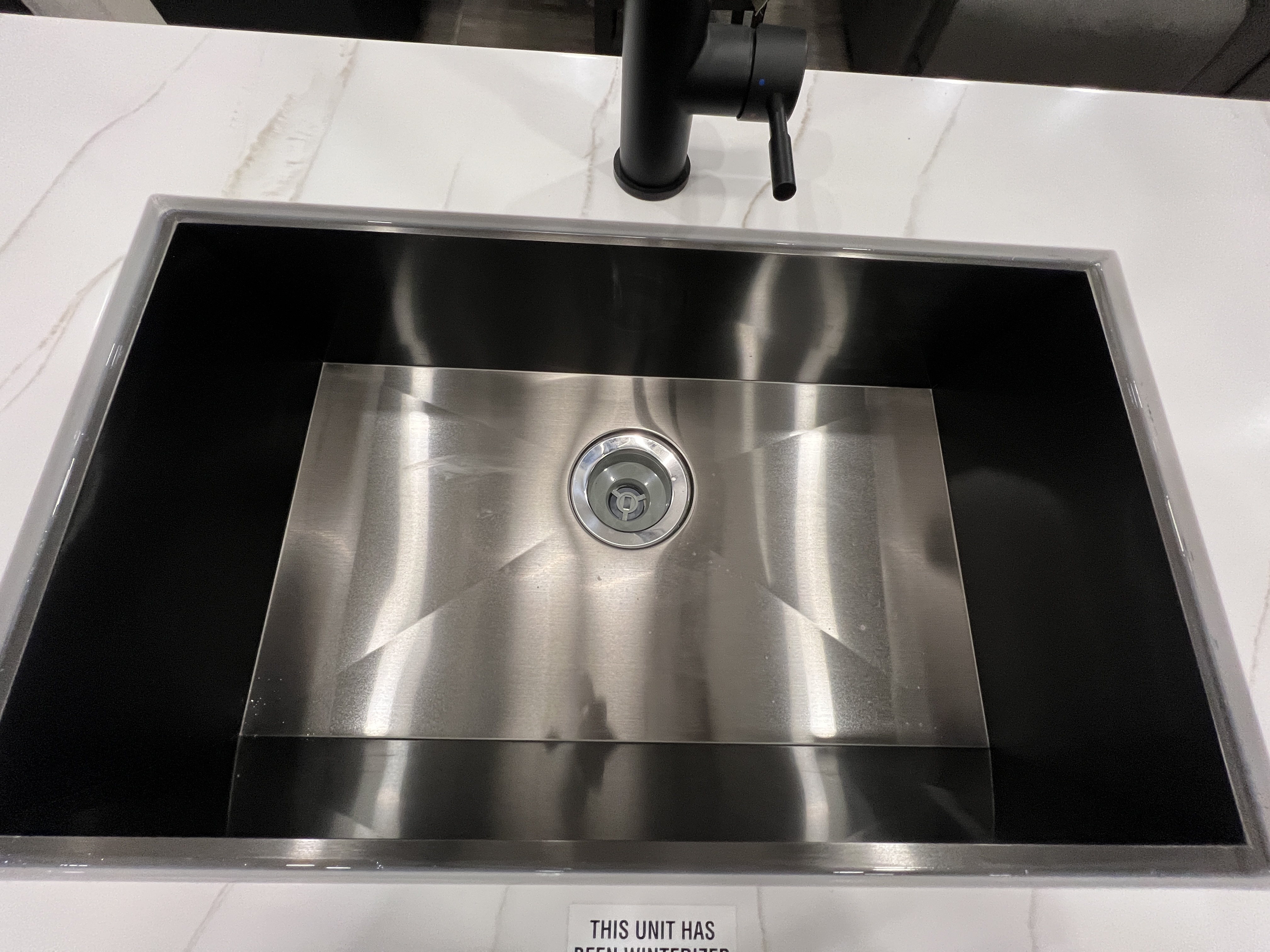 2027 Jayco Eagle 321RSTS - Image 17