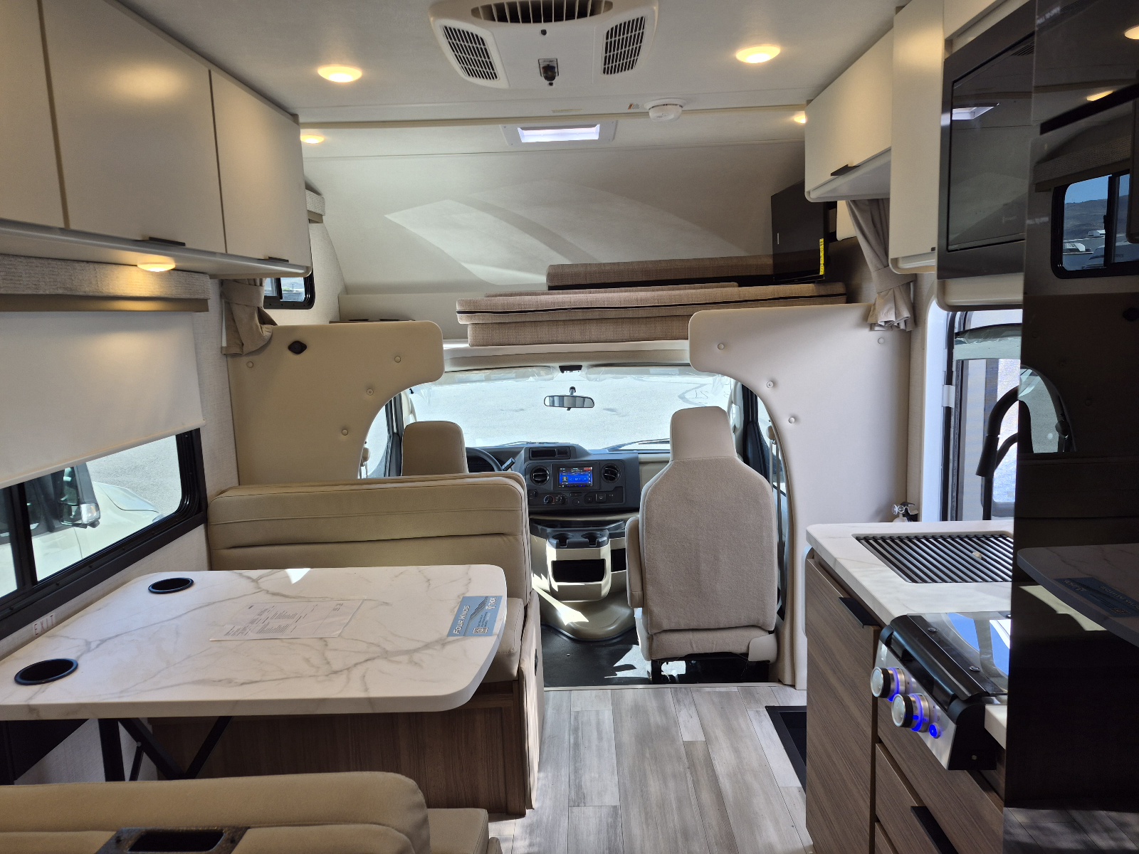 2027 Thor Motor Coach Four Winds Espec 21Z - Image 19