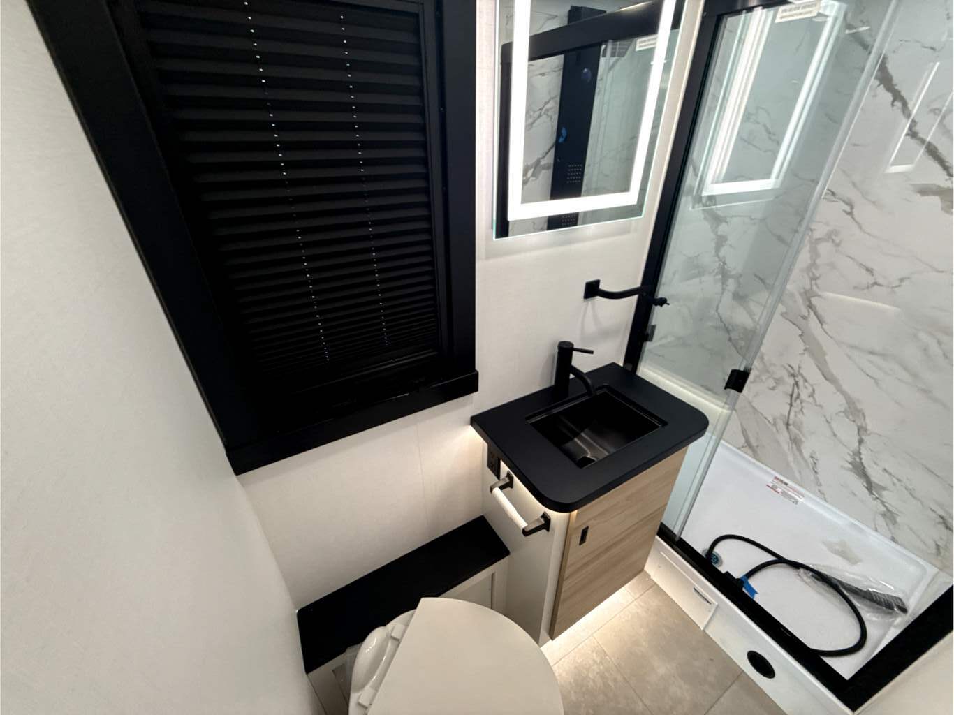 2027 JAYCO MELBOURNE PRESTIGE 25LP - Image 31