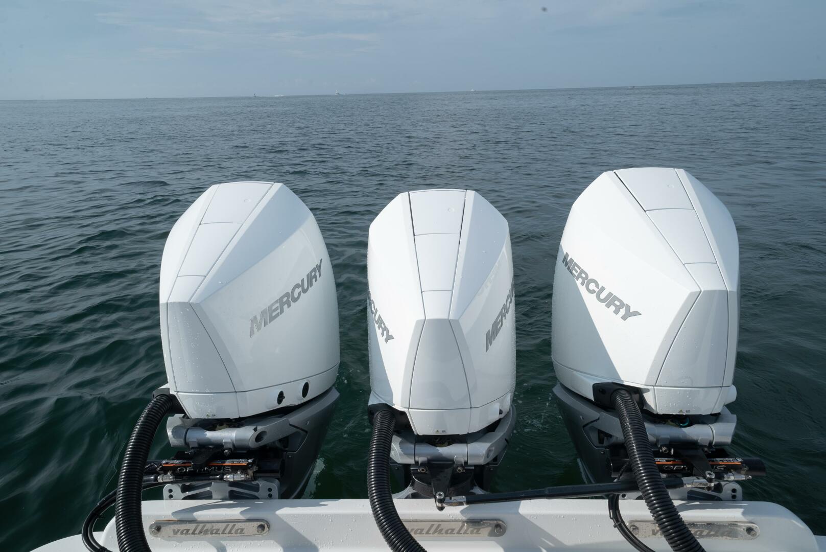 2022 Valhalla Boatworks V-37 - Image 16