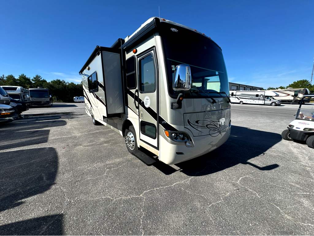 2012 TIFFIN BREEZE 32BR - Image 1