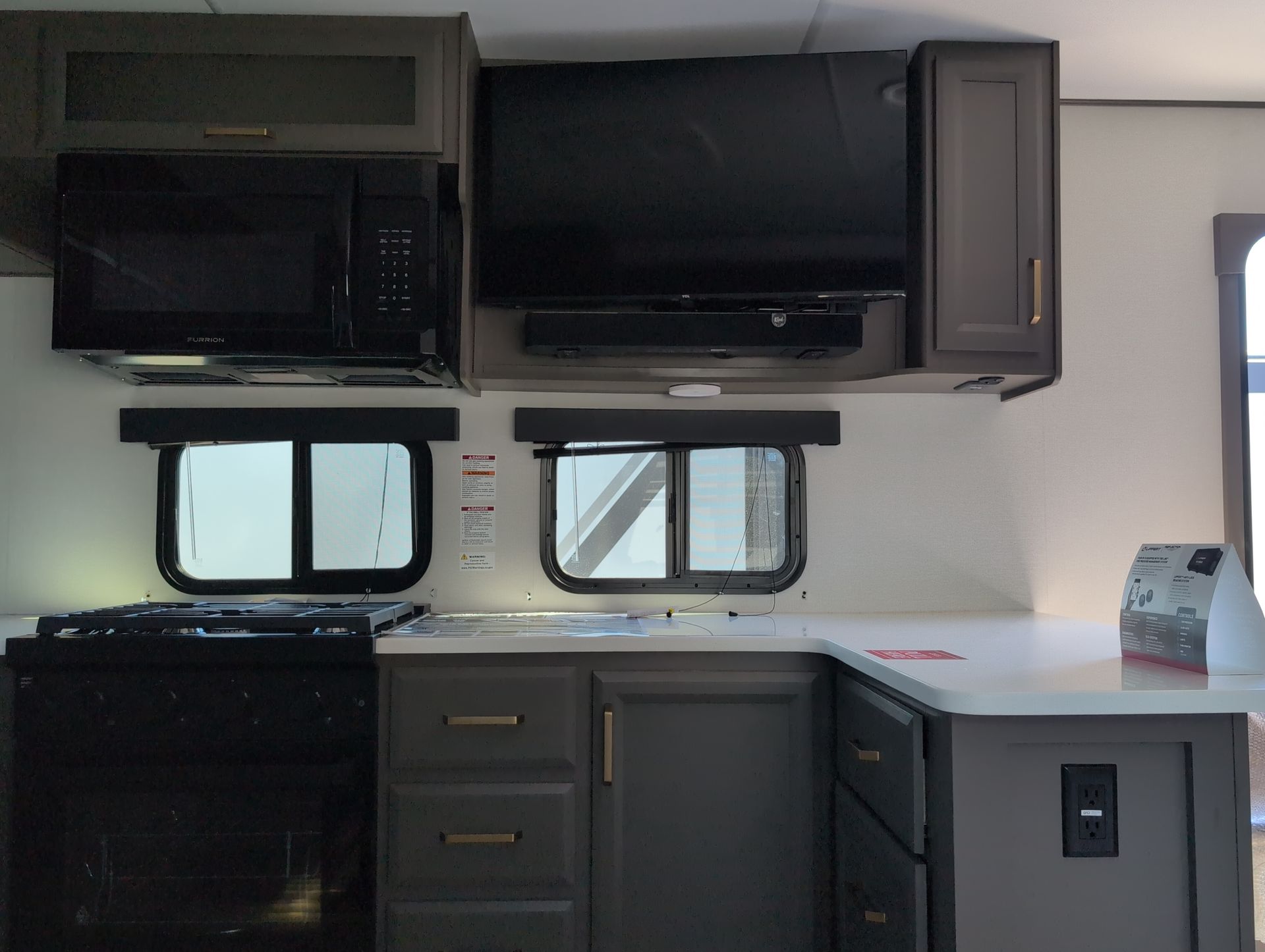 2027 Grand Design Reflection Travel Trailer 322FKTS - Image 22
