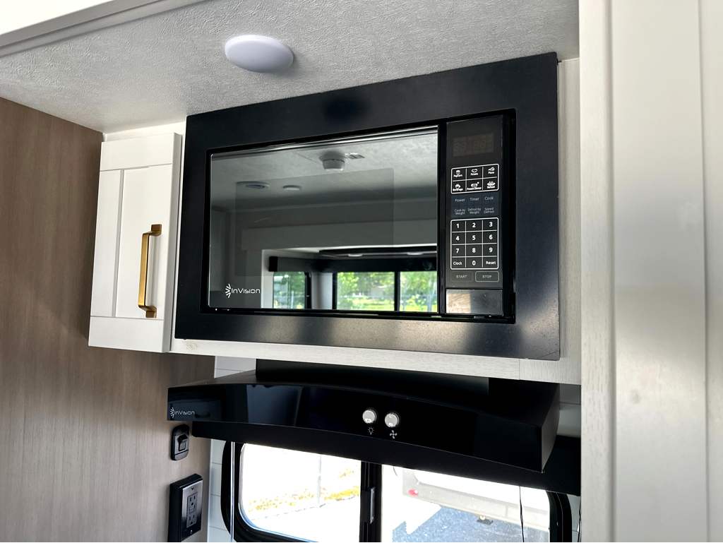 2027 JAYCO EAGLE 312BHOK - Image 9