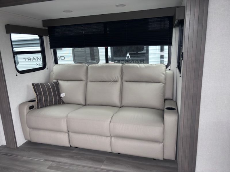 2026 Grand Design Transcend XPLOR 20MKX - Image 6
