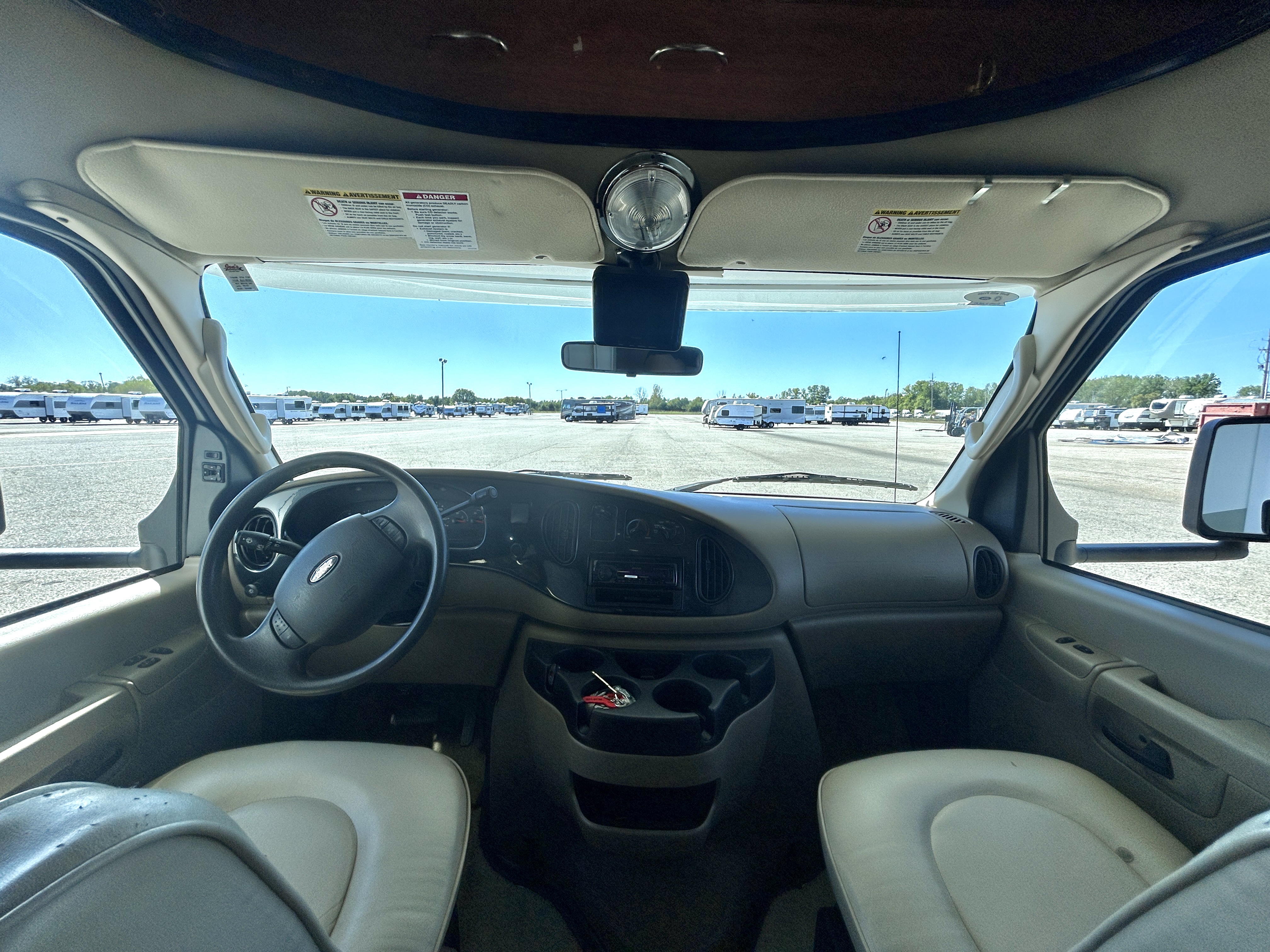 2007 FLEETWOOD TIOGA 31M - Image 9