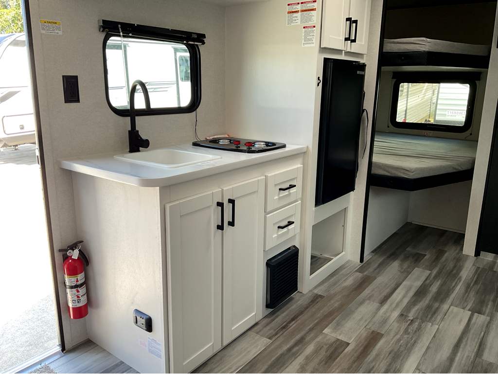 2026 JAYCO Jay Flight SLX 178 DBS - Image 3