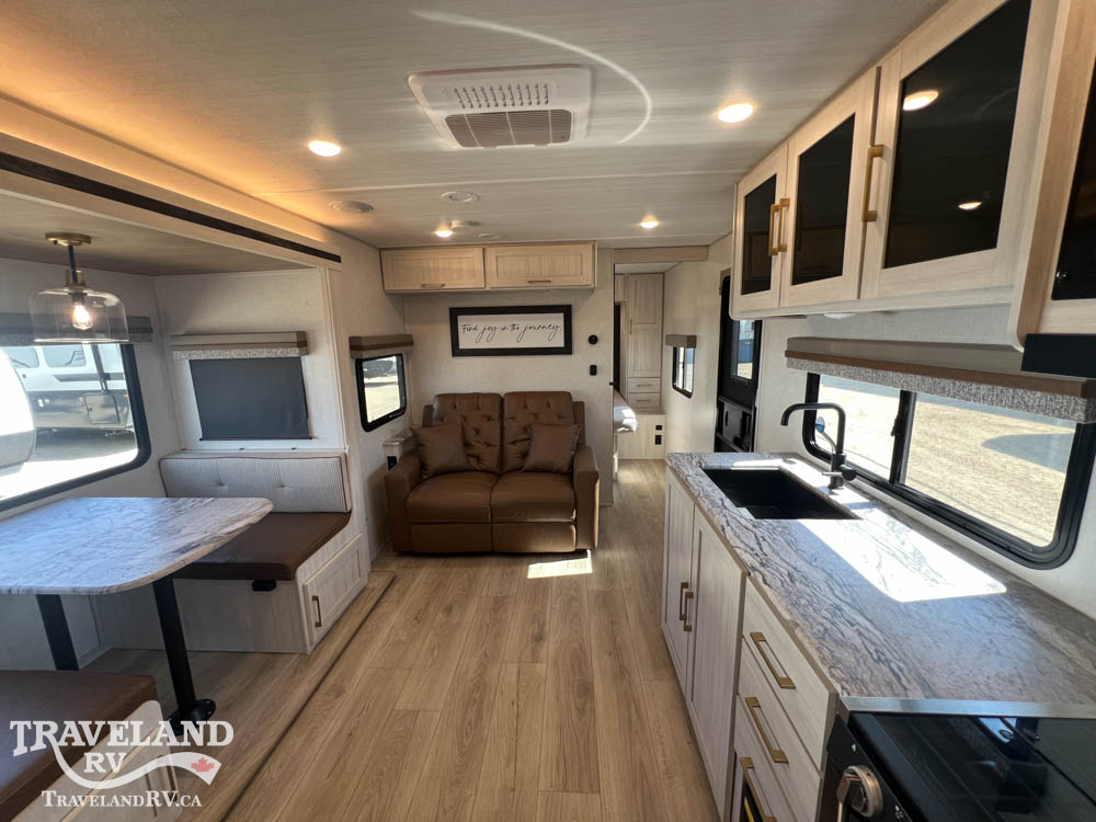 2024 Forest River Surveyor Legend 252RBLE - Image 4