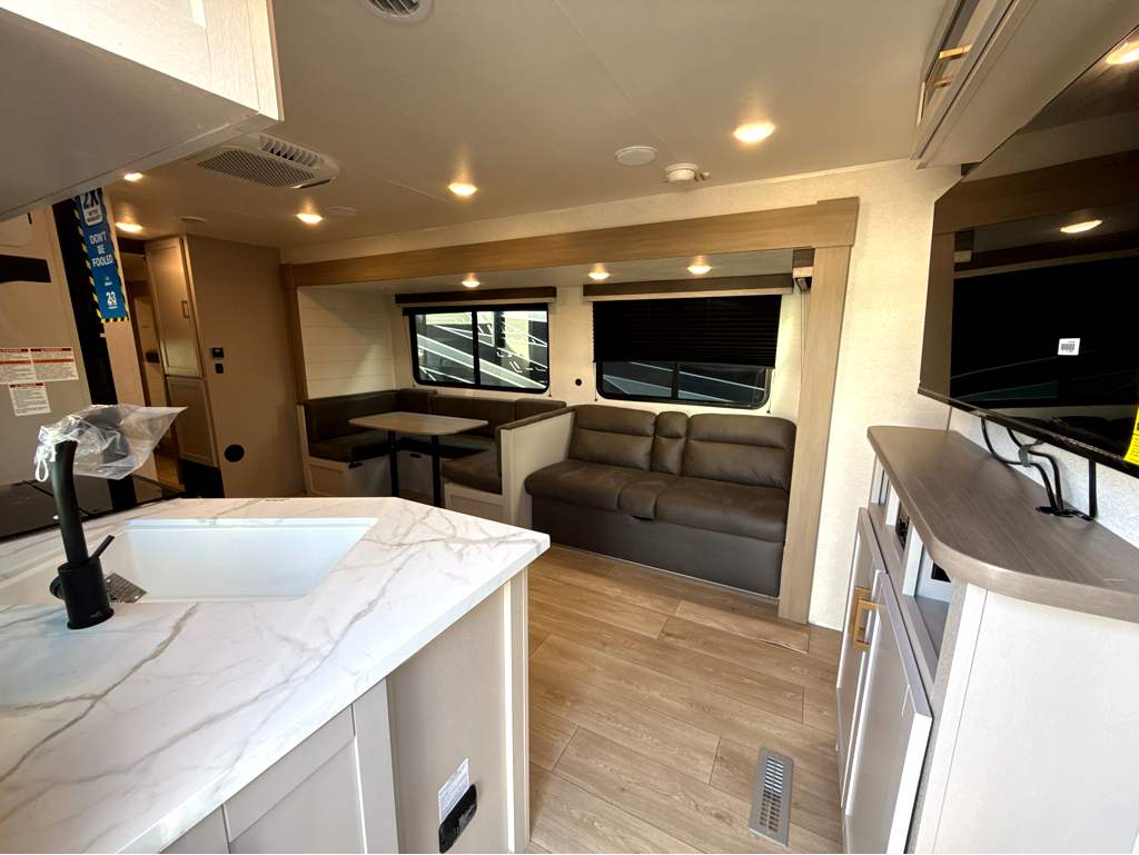 2027 JAYCO JAY FLIGHT 321BDS - Image 8