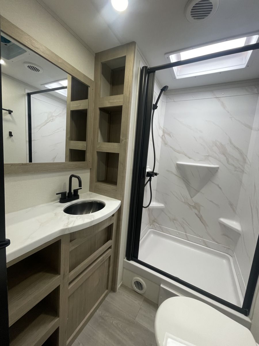2026 Grand Design Imagine XLS 25RLE - Image 16