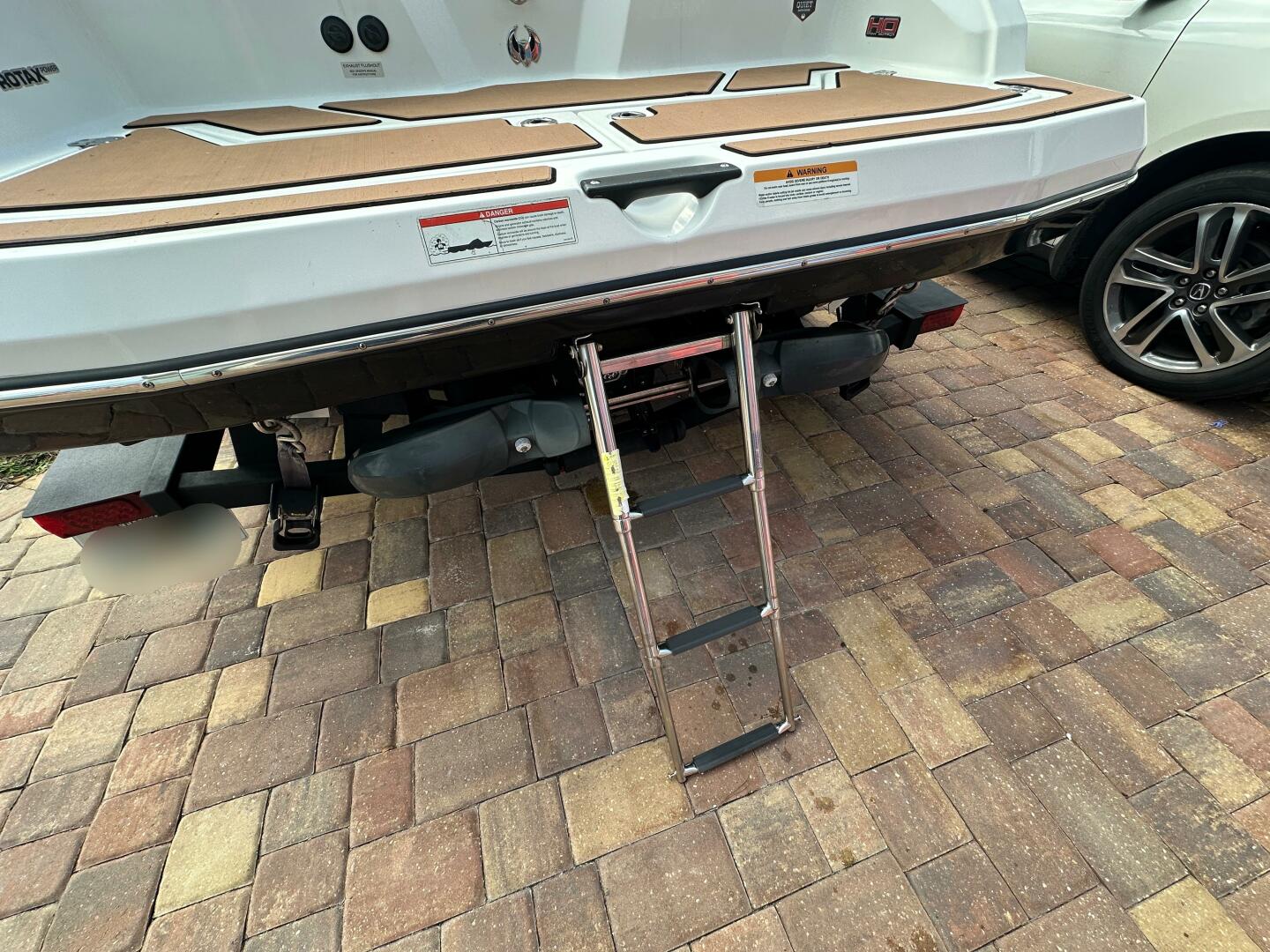 2021 Scarab 215 Base - Image 32
