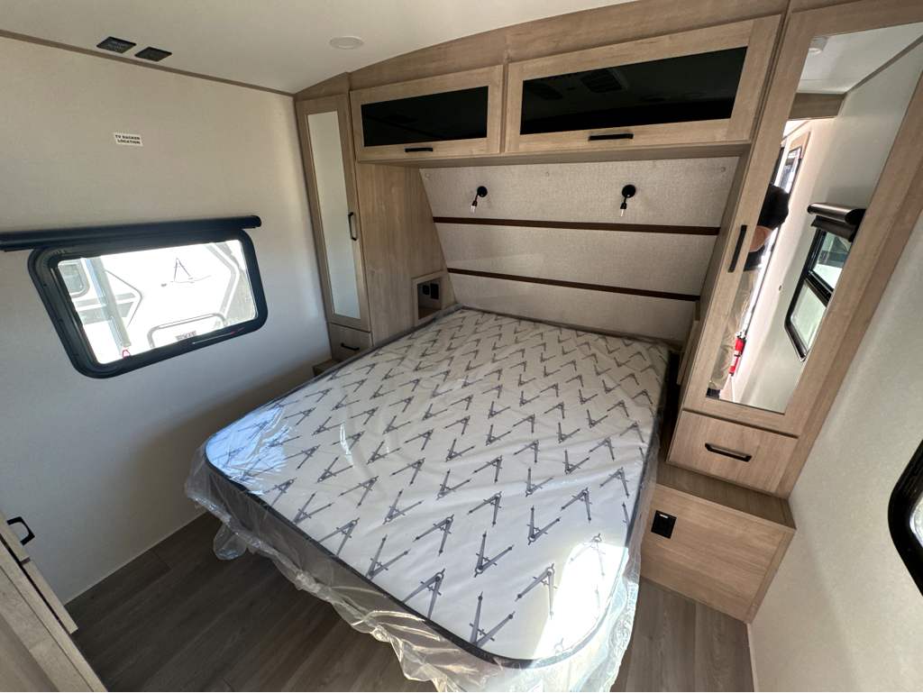 2026 GRAND DESIGN IMAGINE 2670MK - Image 9