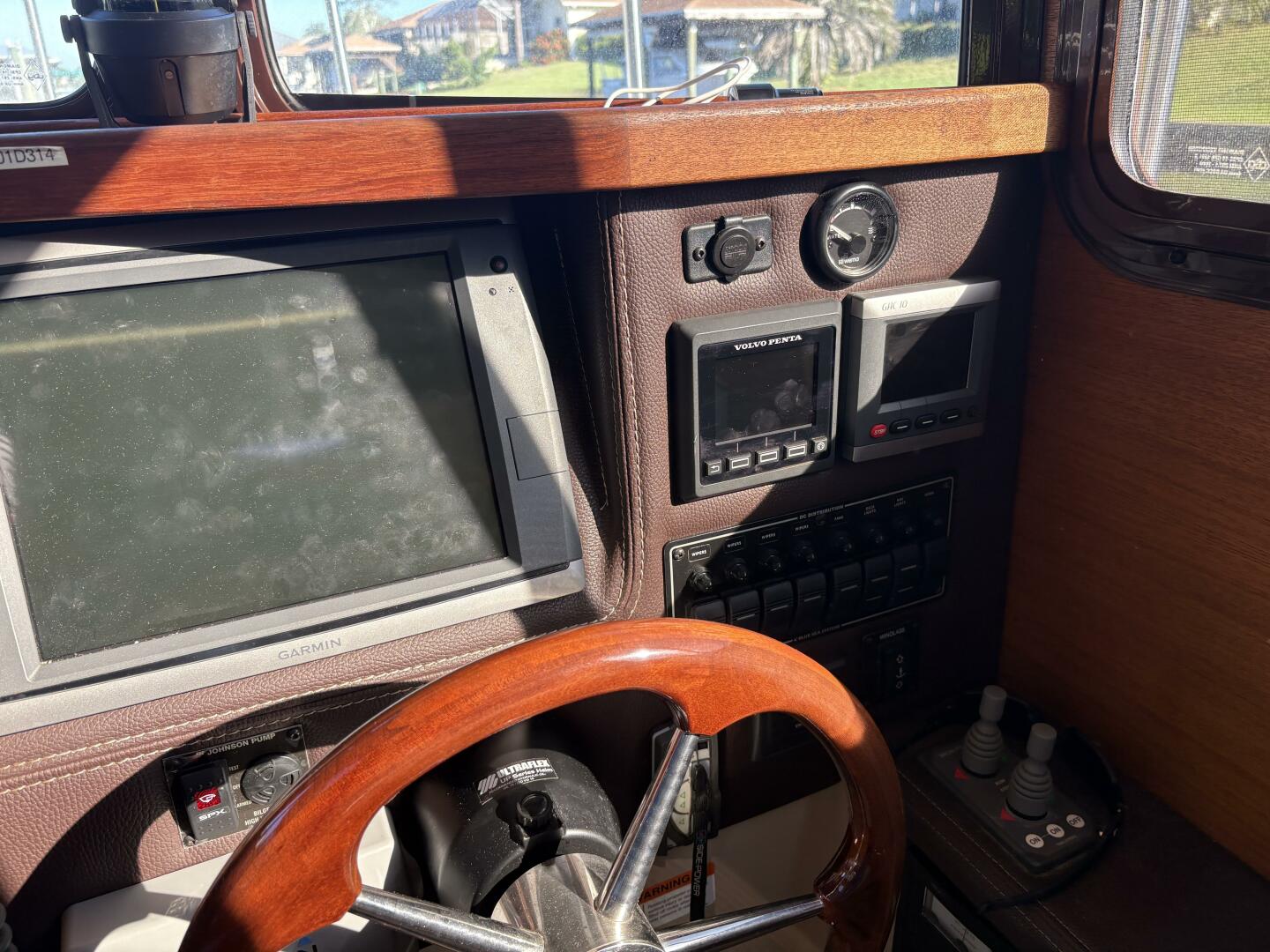 2014 Ranger Tugs R-27 - Image 24
