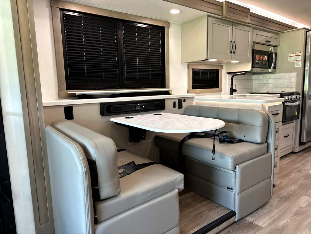 2027 ENTEGRA COACH VISION XL 36C - Image 11