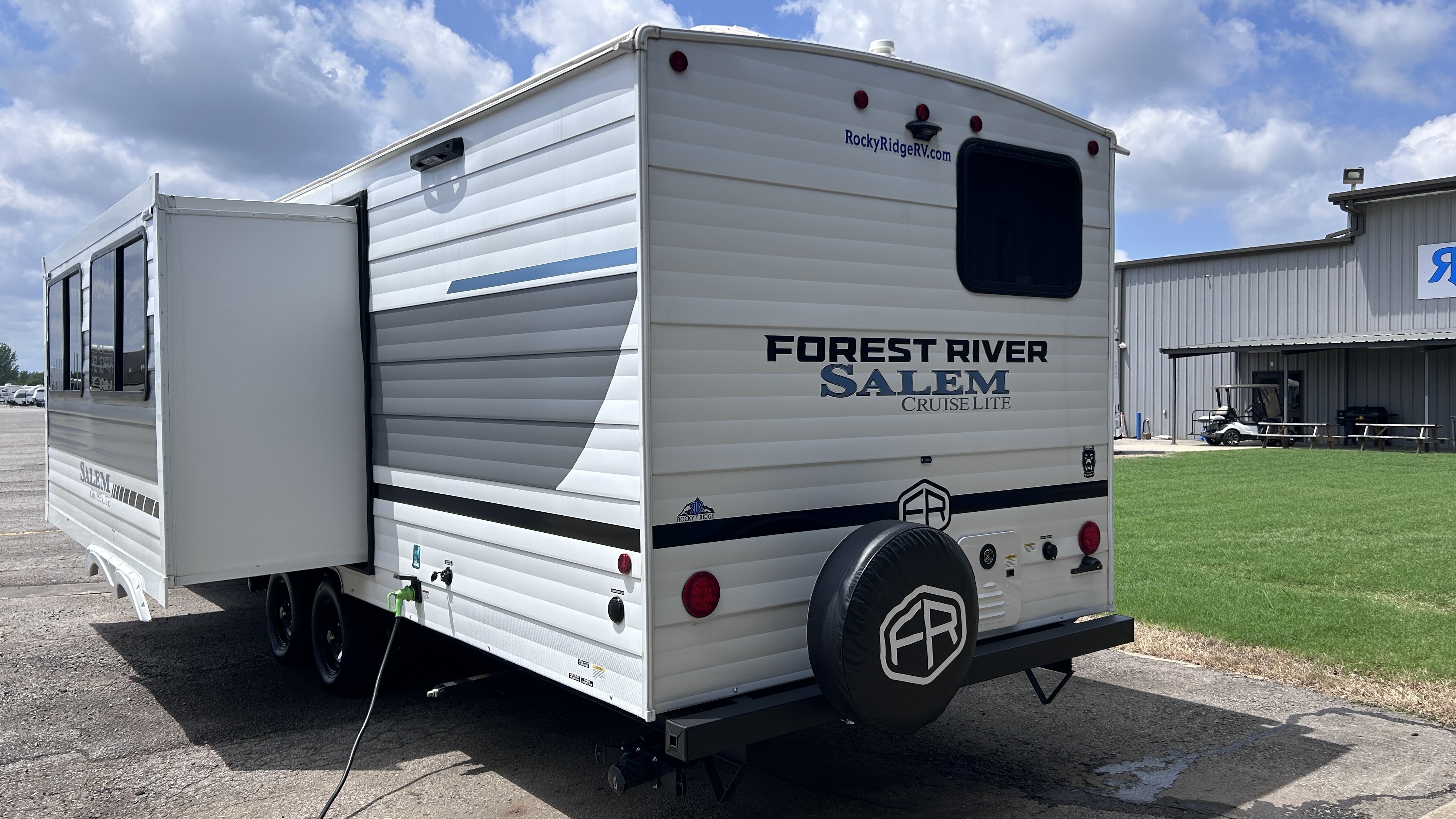 2025 Forest River Salem Cruise Lite 26ICE - Image 6