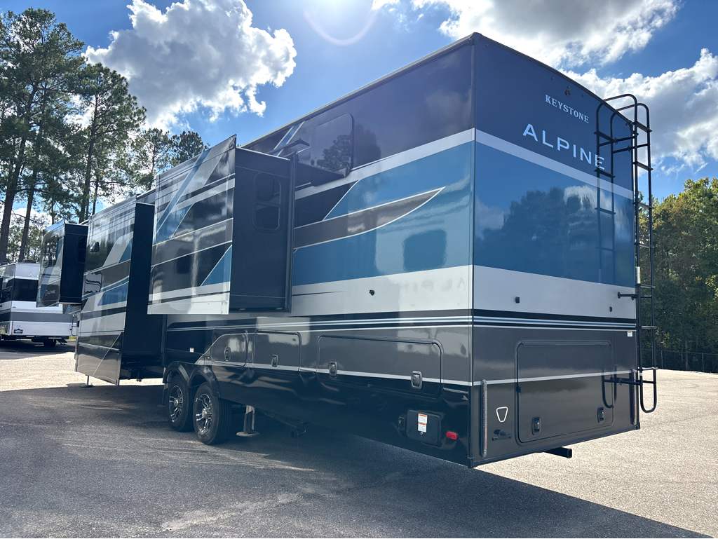 2026 Keystone ALPINE 3710FL - Image 4