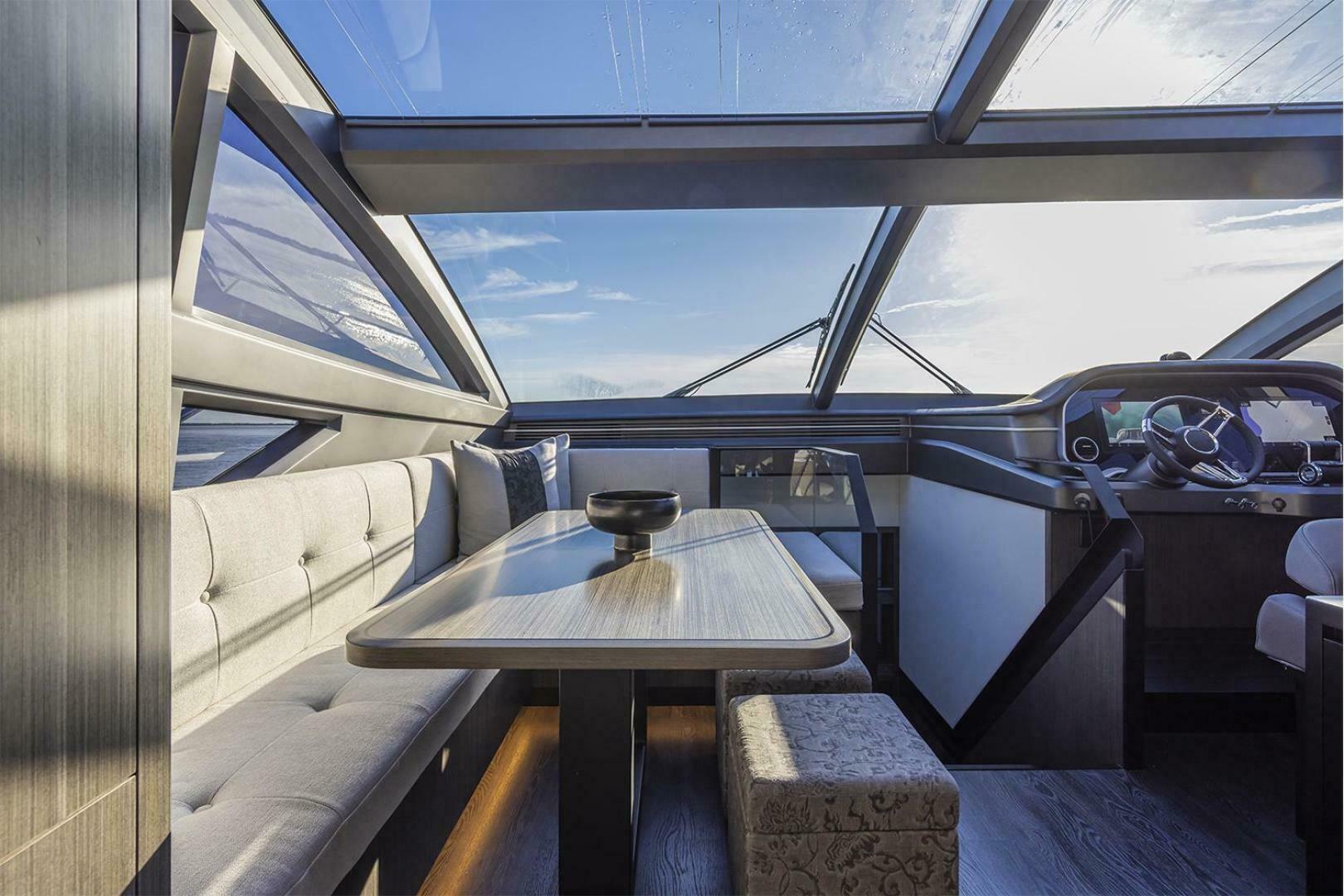 2023 Pearl 72 - Image 20