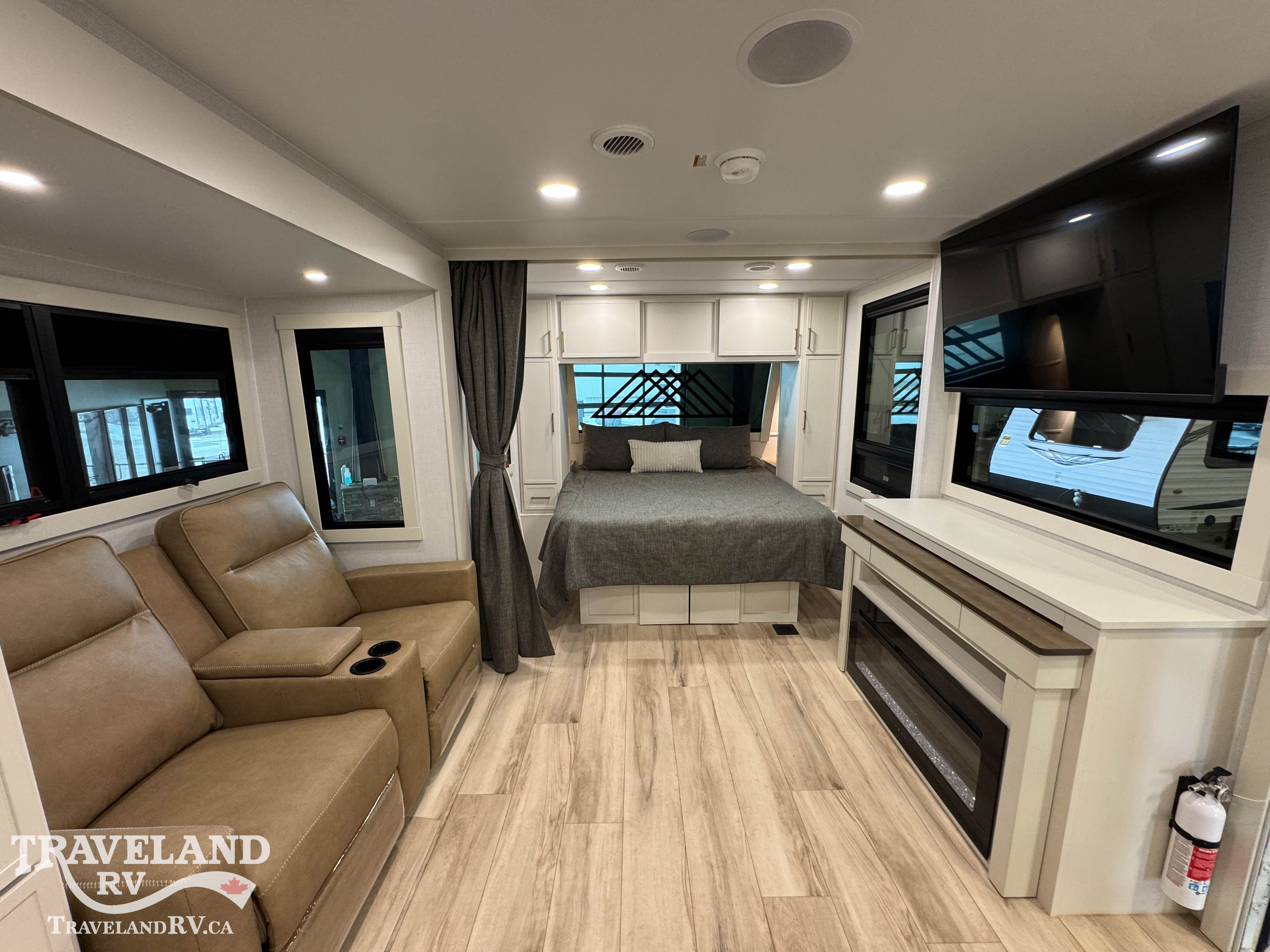 2026 Brinkley RV Model I 235 - Image 4