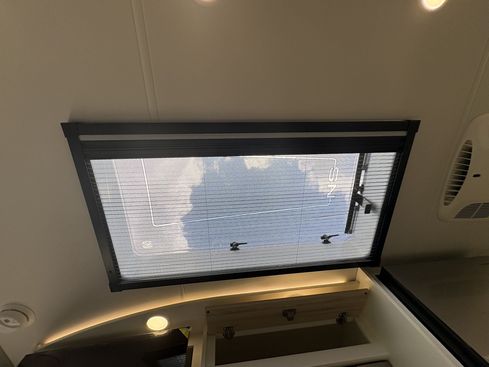 2027 JAYCO MELBOURNE PRESTIGE 25LP - Image 34