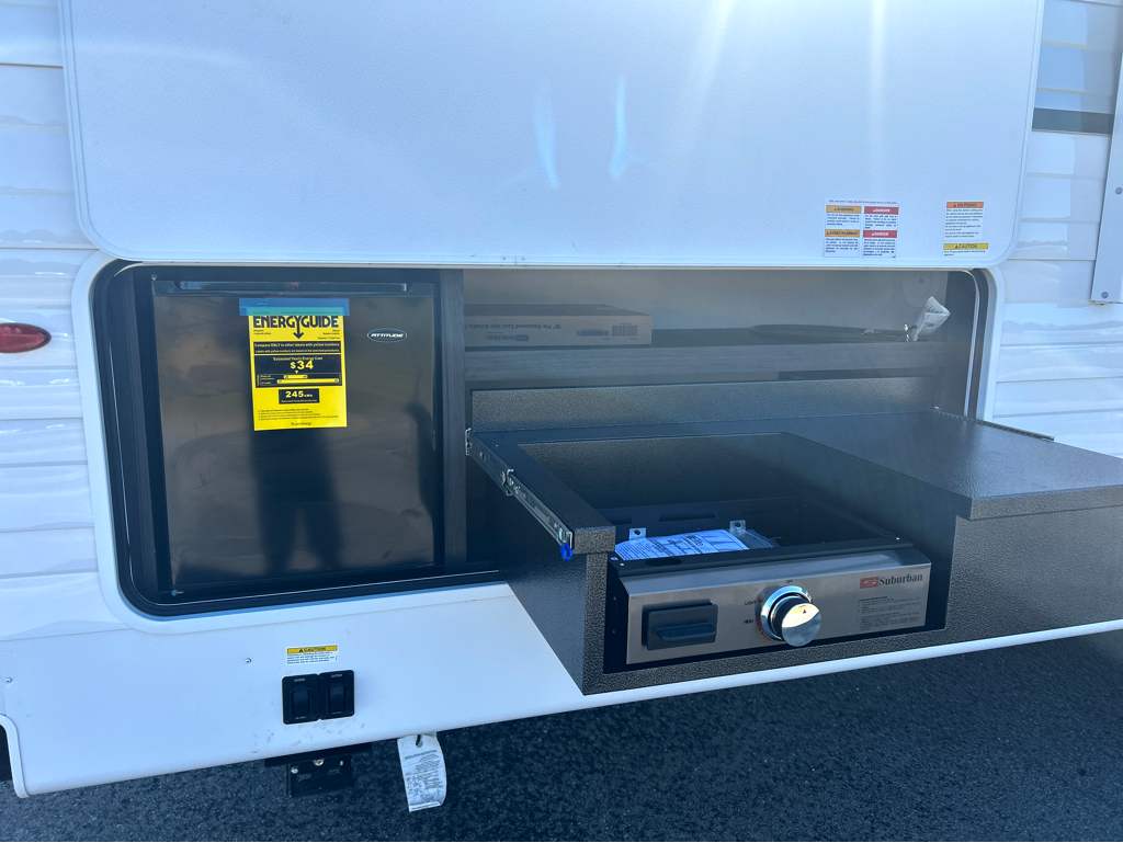 2027 VENTURE RV SIENNA 281VQB - Image 6